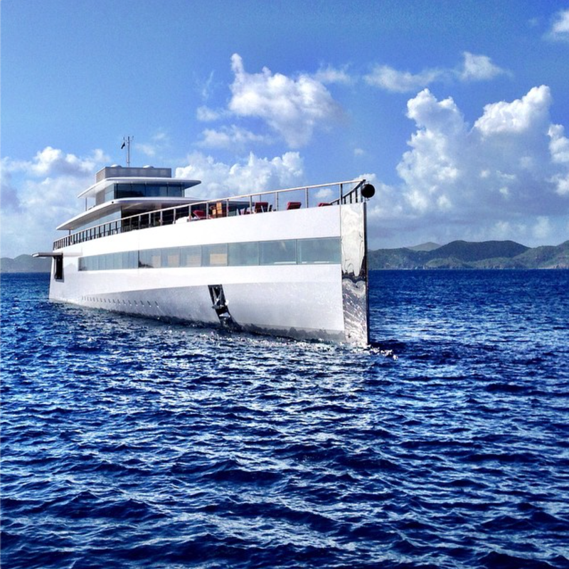 Illustration for article titled First peek into Steve Jobs' luxury yacht interior